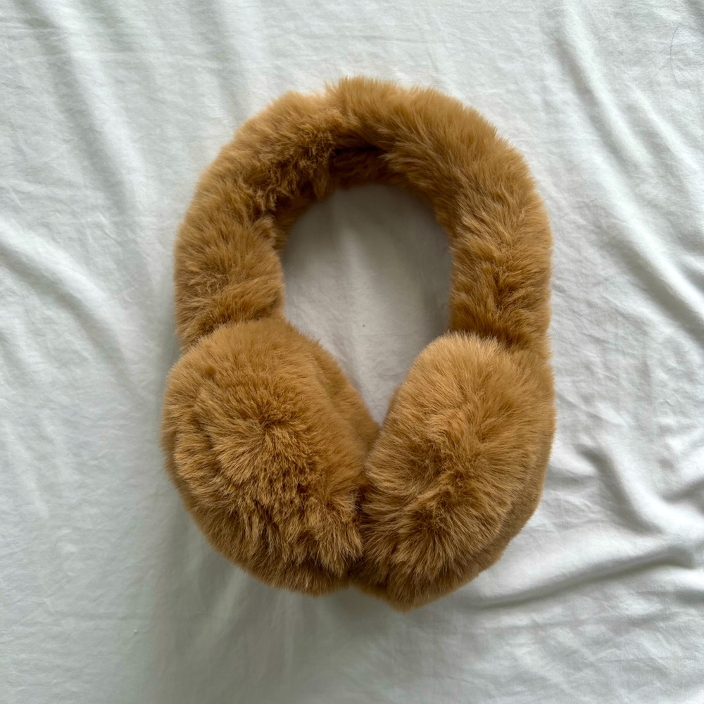 Fuzzy tan earmuffs